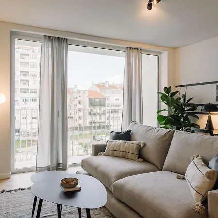 Apartman Samarra - 2 Bedrooms And Shared Pool In Areeiro Lisboa