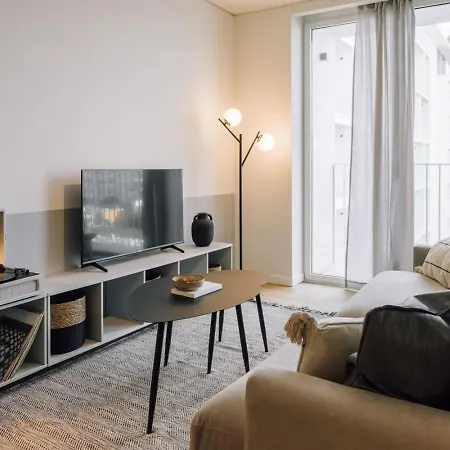 Samarra - 2 Bedrooms And Shared Pool In Areeiro Apartman Lisboa