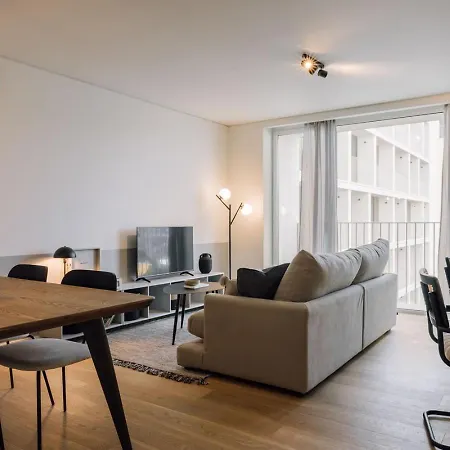 Διαμέρισμα Samarra - 2 Bedrooms And Shared Pool In Areeiro *