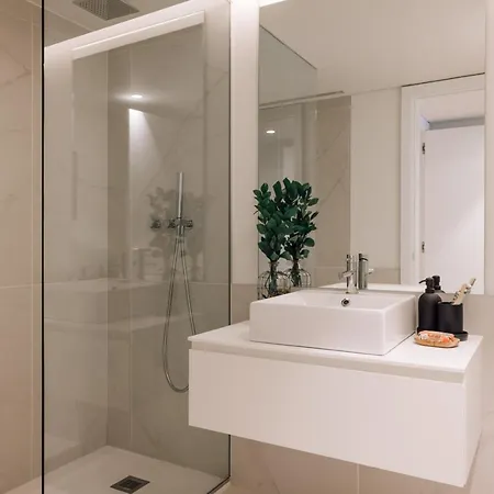 Samarra - 2 Bedrooms And Shared Pool In Areeiro Διαμέρισμα *